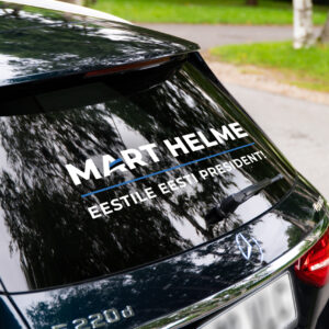 Mart Helme autokleeps "Eestile eesti president!"